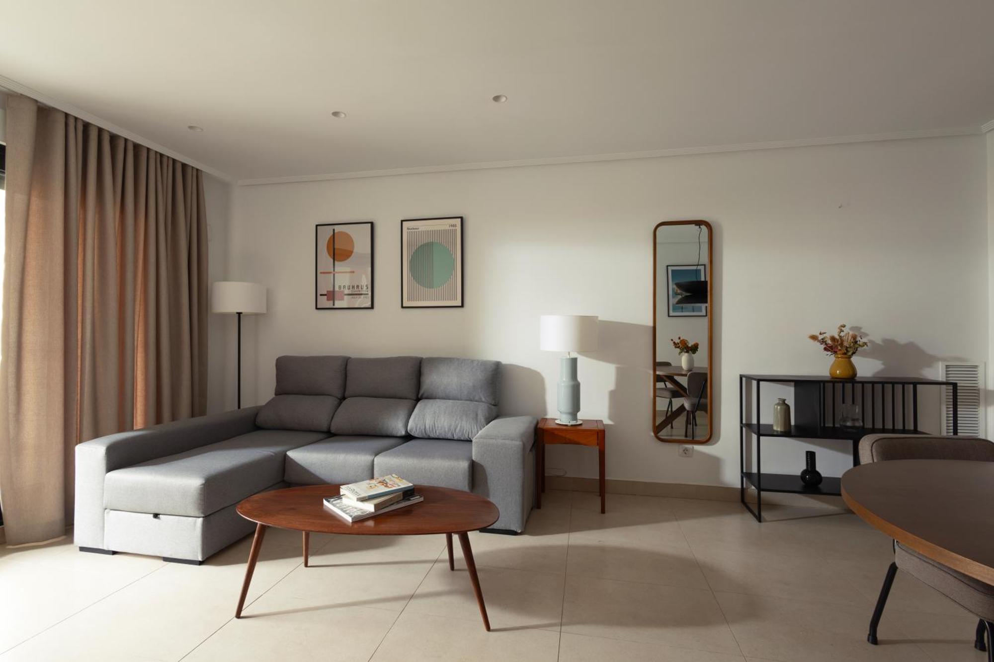 White Apartment Valencia
