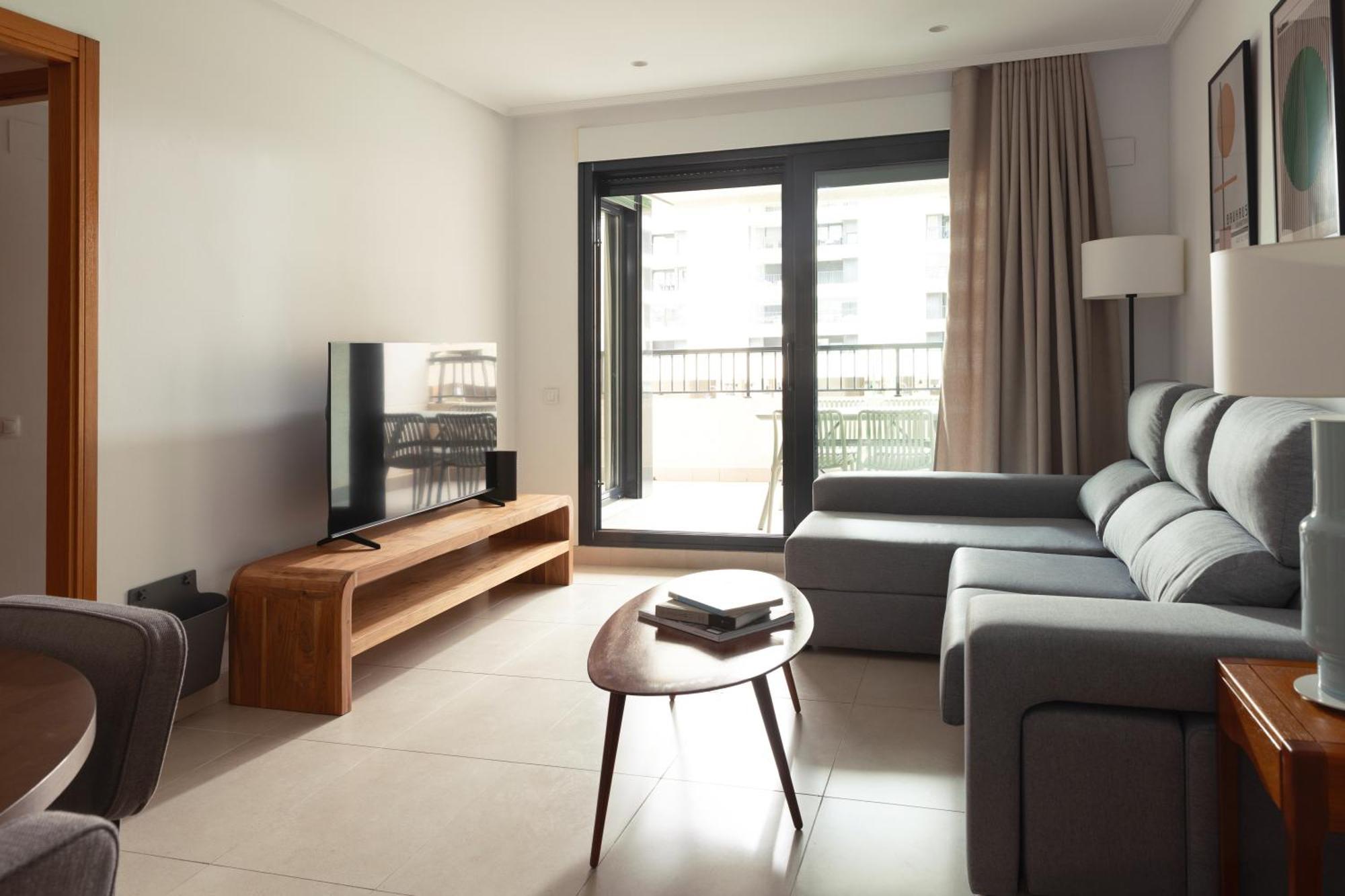 Apartment White