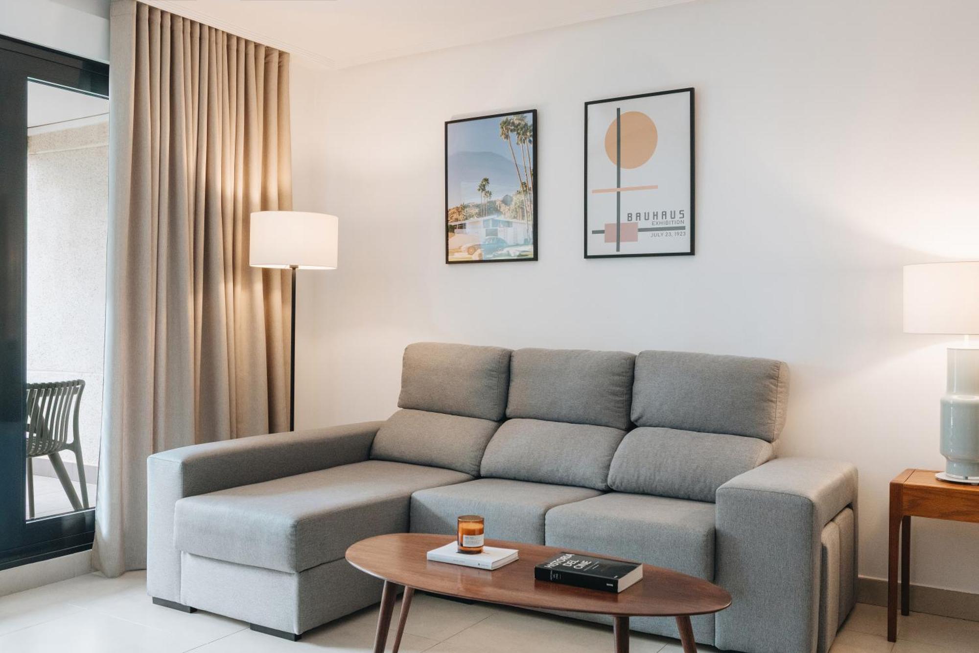 White Apartment *